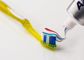 toothbrush, toothpaste, dental care, clean, dental hygiene, oral hygiene, oral care, tube, paste, brushing, dentistry, toothbrush, toothbrush, toothbrush, toothpaste, toothpaste, toothpaste, toothpaste, toothpaste